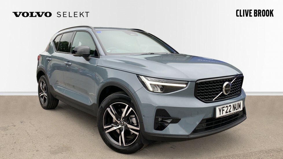 Used 2022 Volvo XC40 YF22NUM Plus, B3 Mild Hybrid, Petrol, Dark ...