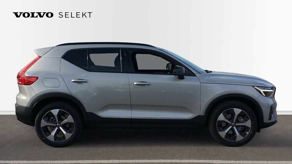 Used 2022 Volvo XC40 GY22CXW B3 Plus Dark Auto Mild Hybrid (2023 Model ...