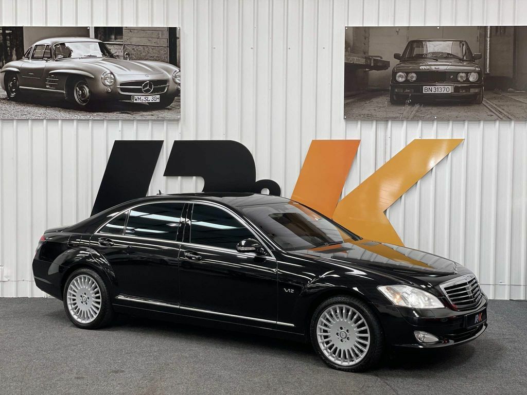 Compare Mercedes-Benz S Class 5.5 S600l Biturbo HV56WUE Black