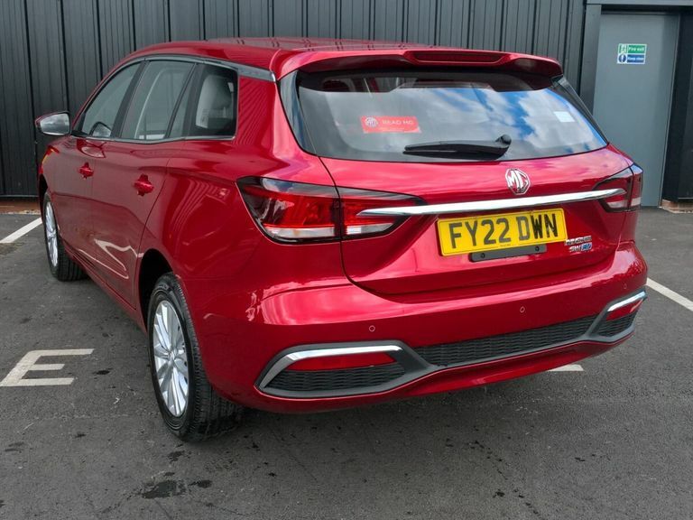 Used 2022 MG MG5 FV22DWN 115kW Excite EV 61kWh 5dr Auto on Finance in