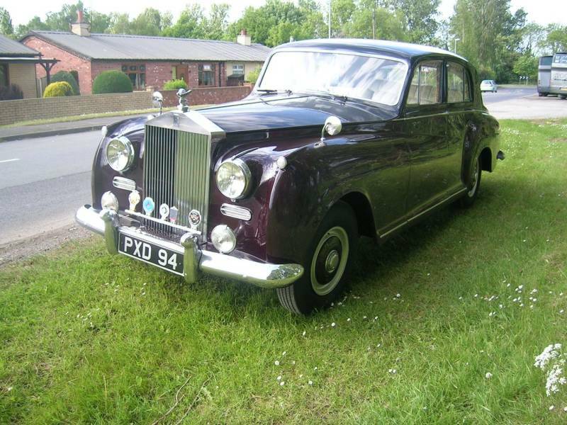 Compare Rolls-Royce Silver Dawn James Young Bodied PXD94 Red