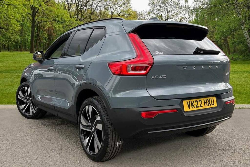 Used 2022 Volvo XC40 GY22CXW B3 Plus Dark Auto Mild Hybrid (2023 Model