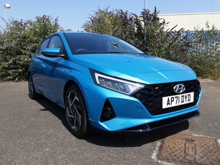 Used 2021 Hyundai I20 En21xhf 1 0t Gdi 48v Mhd Premium 5dr On Finance In Ellesmere Port £459 Per