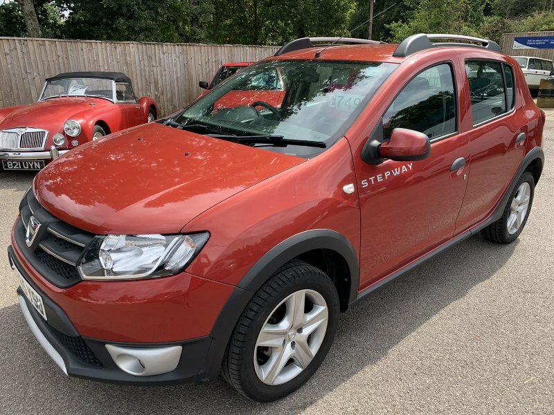 Used 2015 Dacia Sandero Stepway CF65FYO Hatchback 1.5 dCi Laureate Euro