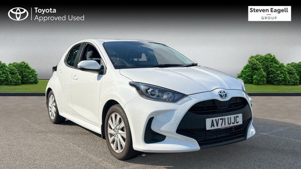 Used 2021 Toyota Yaris HG70FRV VVT-h Icon Petrol Hybrid E-CVT Euro 6 (s ...